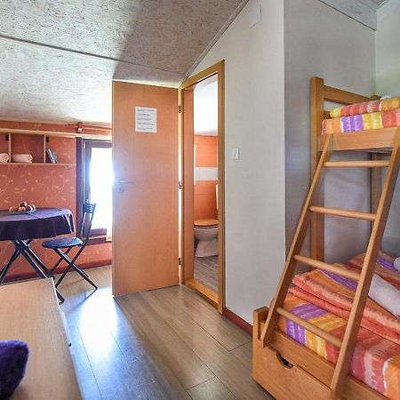 San Art Floating Hostel & Apartments Beograd Ngoại thất bức ảnh