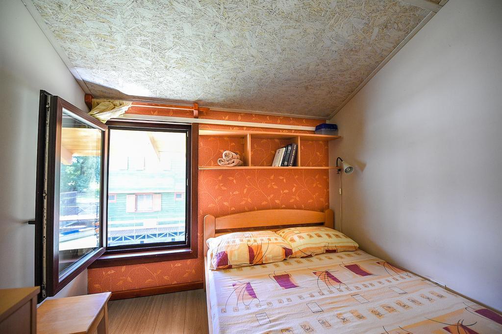 San Art Floating Hostel & Apartments Beograd Ngoại thất bức ảnh